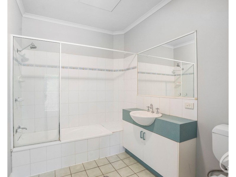 11/38 Springfield Crescent, Manoora QLD 4870