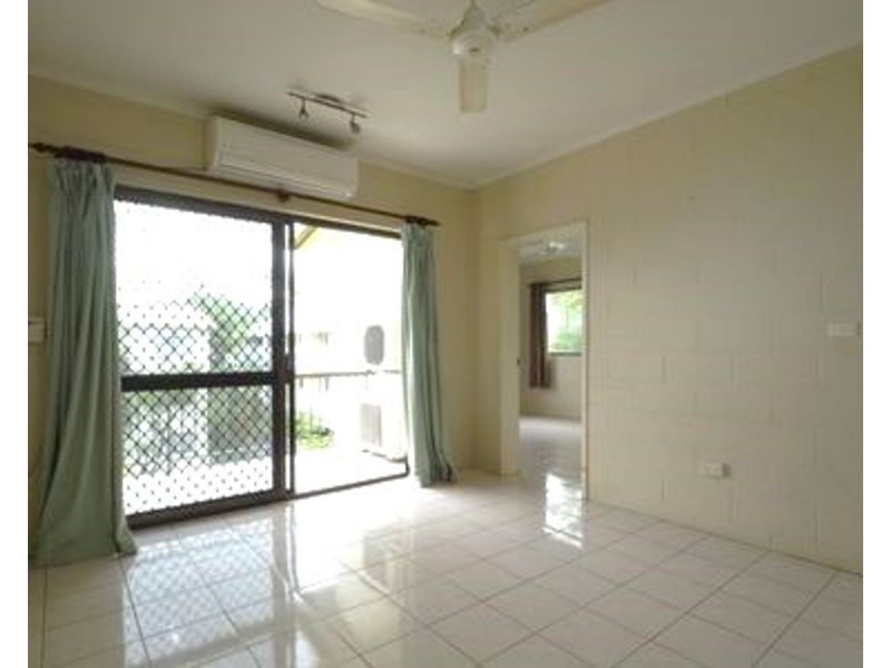 20/215 McLeod Street, Cairns North QLD 4870