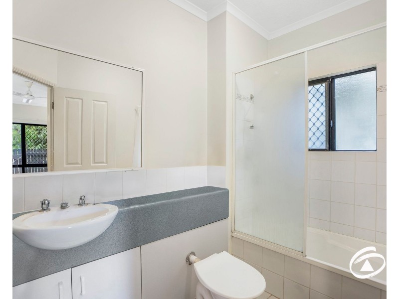 4/2-4 McGuigan Street, Earlville QLD 4870