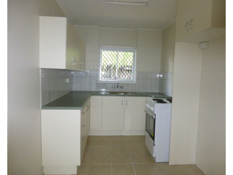 4/340 McLeod Street, Cairns North QLD 4870