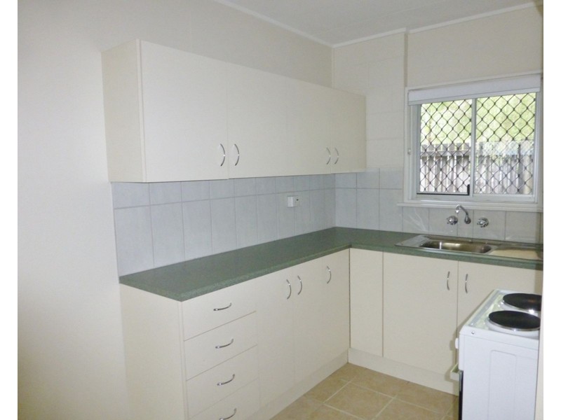 4/340 McLeod Street, Cairns North QLD 4870