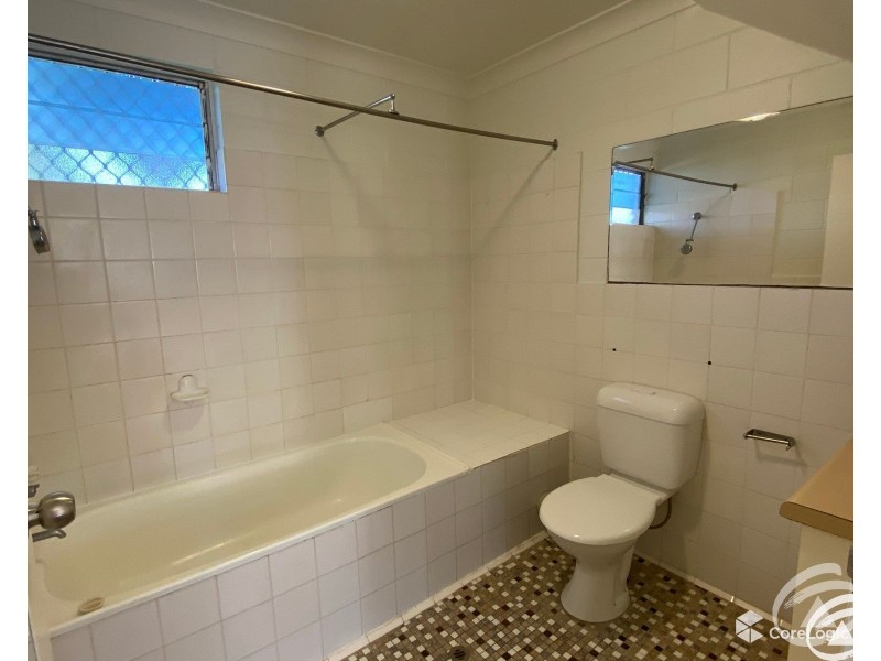 1/6 Crathern Close, Edge Hill QLD 4870