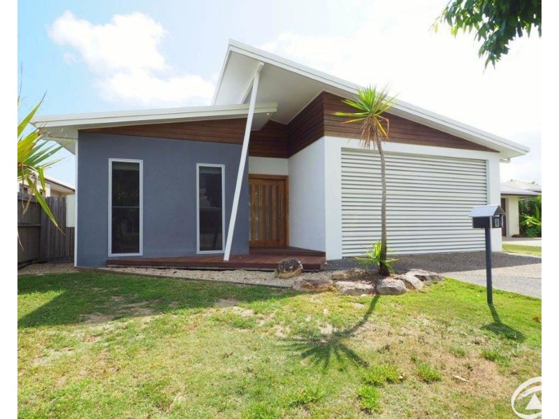 8 Icefire Quay, Trinity Park QLD 4879