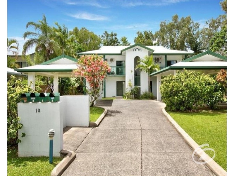 2/10 Ingham Court, Mooroobool QLD 4870
