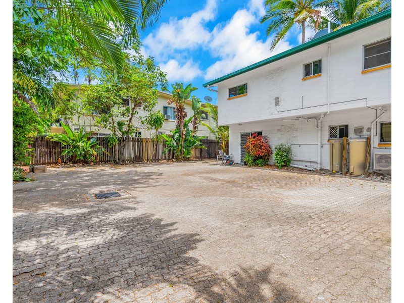 5/30 Charles Street, Cairns North QLD 4870