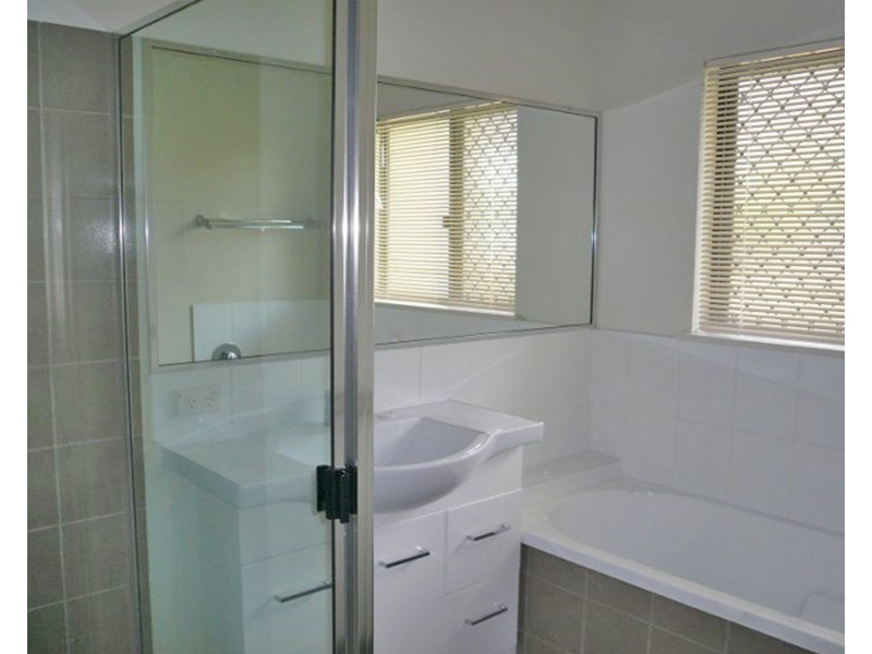 19 Capricorn Street, Bentley Park QLD 4869