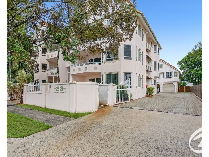 1/23 Digger Street, Cairns North QLD 4870