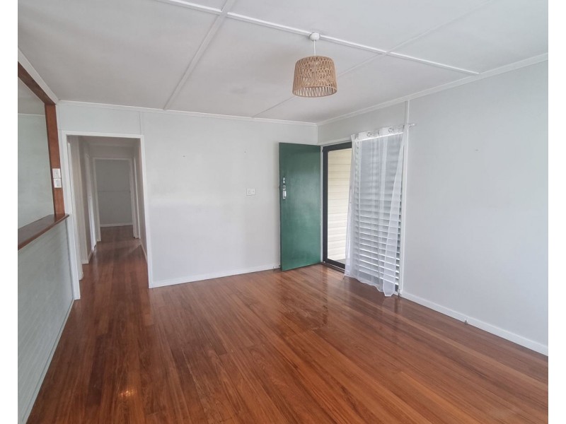 7 Clarke Street, Manunda QLD 4870