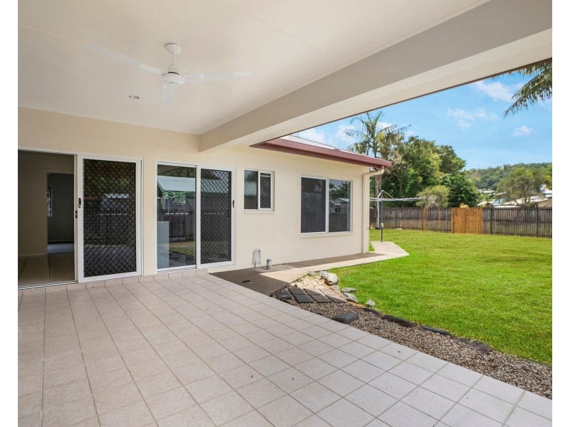 40 Banning Avenue, Brinsmead QLD 4870