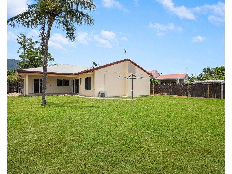 40 Banning Avenue, Brinsmead QLD 4870