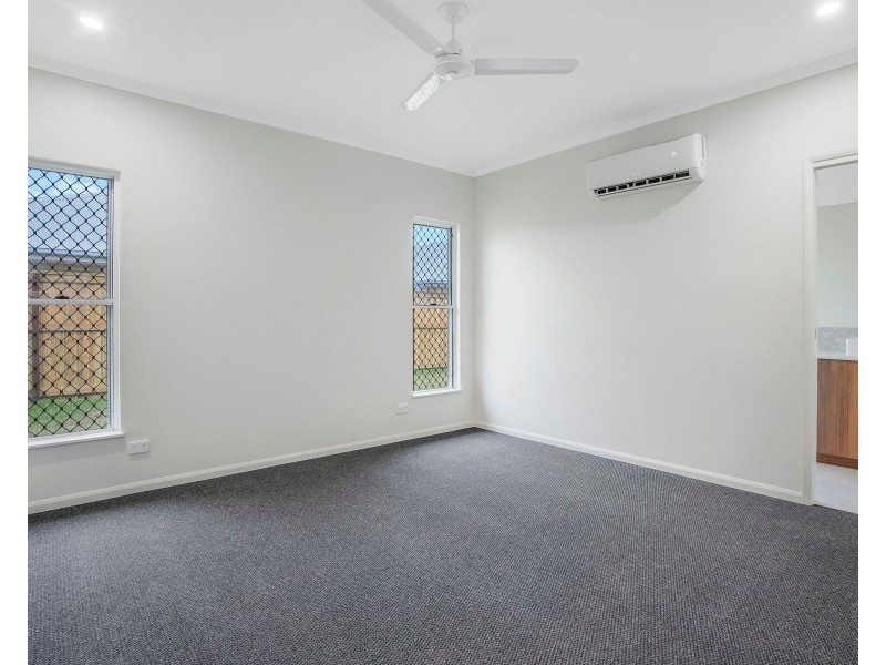 11 Skipper Court, Trinity Beach QLD 4879