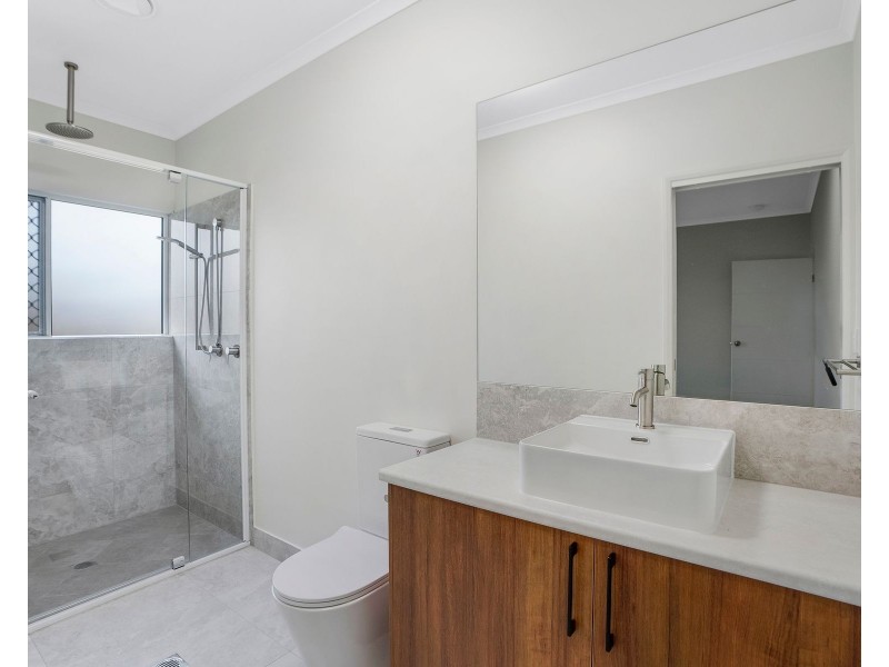 11 Skipper Court, Trinity Beach QLD 4879