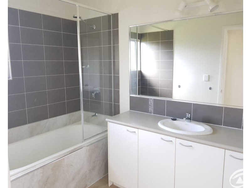 2/79 Cooktown Road, Edmonton QLD 4869