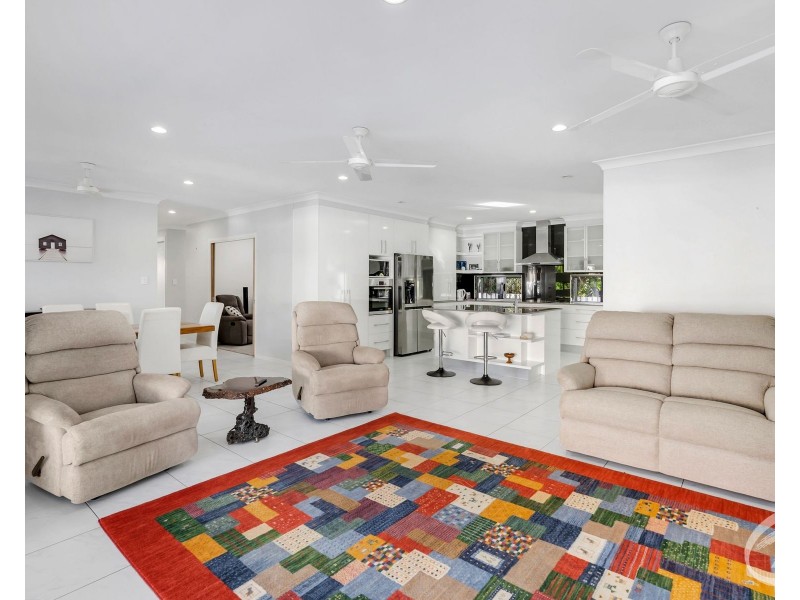 41 Stream Avenue, Kewarra Beach QLD 4879