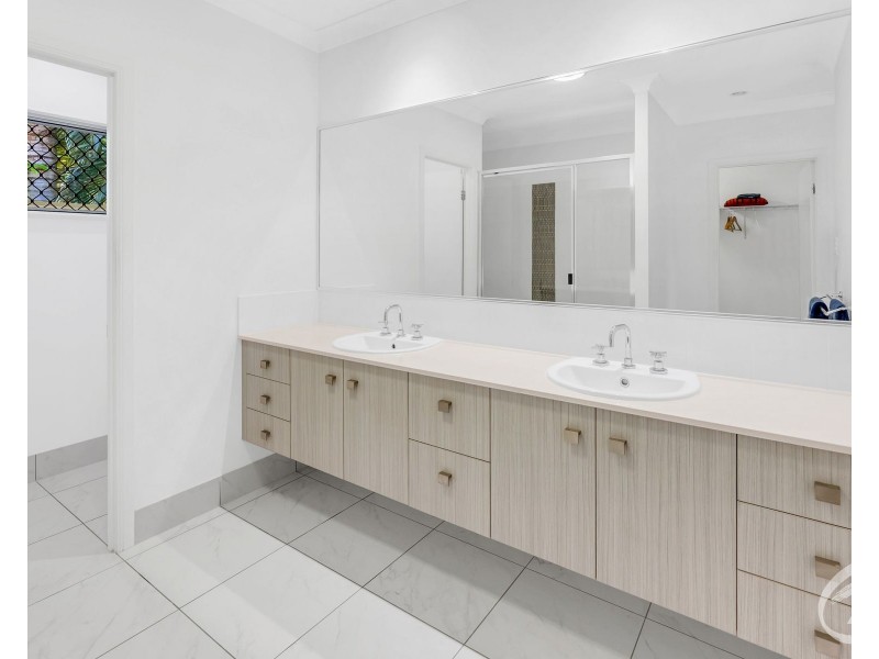 41 Stream Avenue, Kewarra Beach QLD 4879