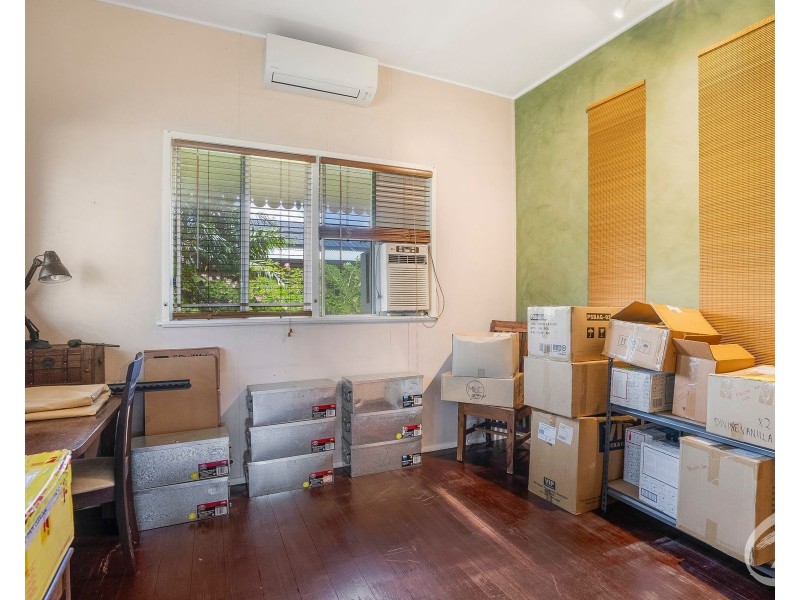 18-20 Ascot Avenue, Westcourt QLD 4870