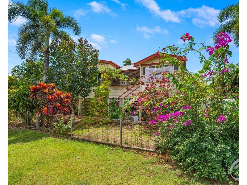 18-20 Ascot Avenue, Westcourt QLD 4870