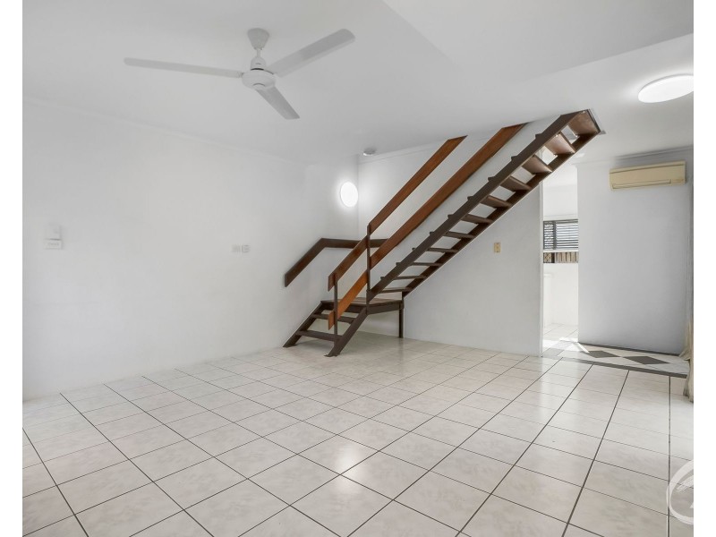 7/5 Pioneer Street, Manoora QLD 4870
