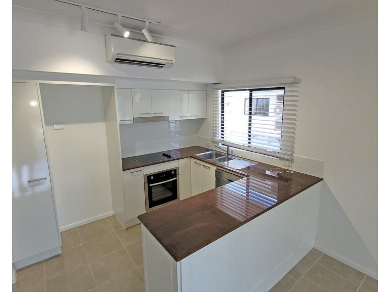 10/293-301 Esplanade, Cairns North QLD 4870