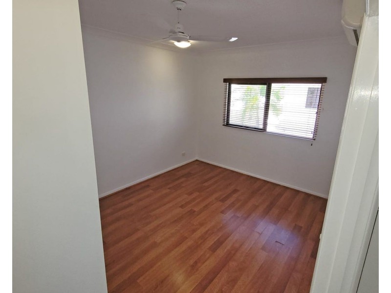 10/293-301 Esplanade, Cairns North QLD 4870