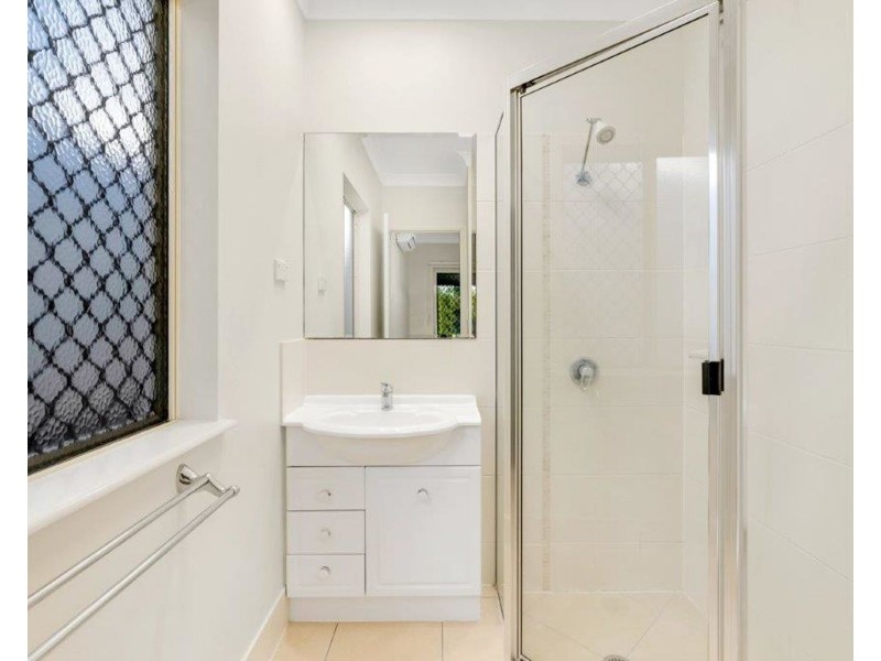 47 Chesterfield Close, Brinsmead QLD 4870