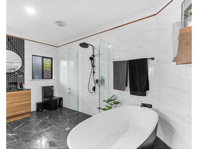 21 Narabeen Street, Kewarra Beach QLD 4879