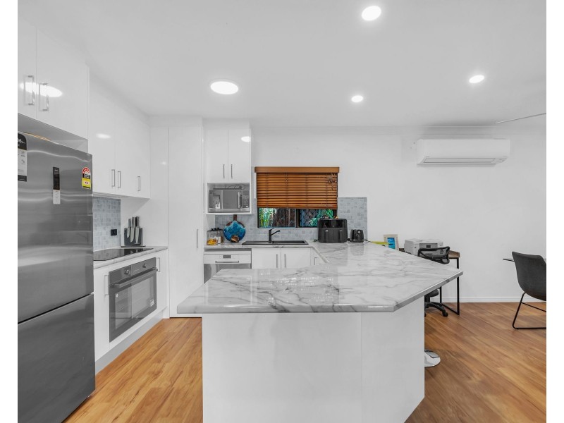 21 Narabeen Street, Kewarra Beach QLD 4879