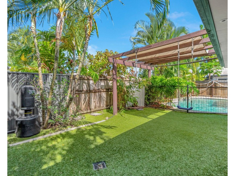 21 Narabeen Street, Kewarra Beach QLD 4879