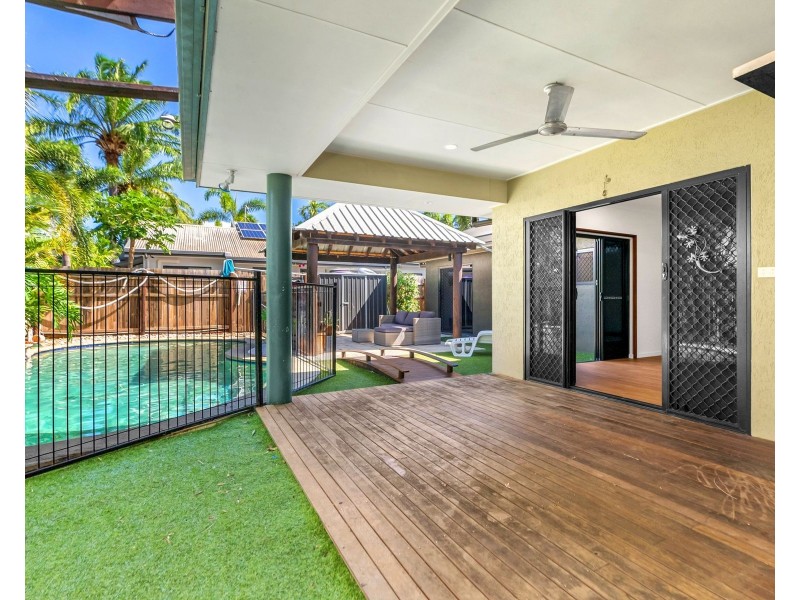 21 Narabeen Street, Kewarra Beach QLD 4879