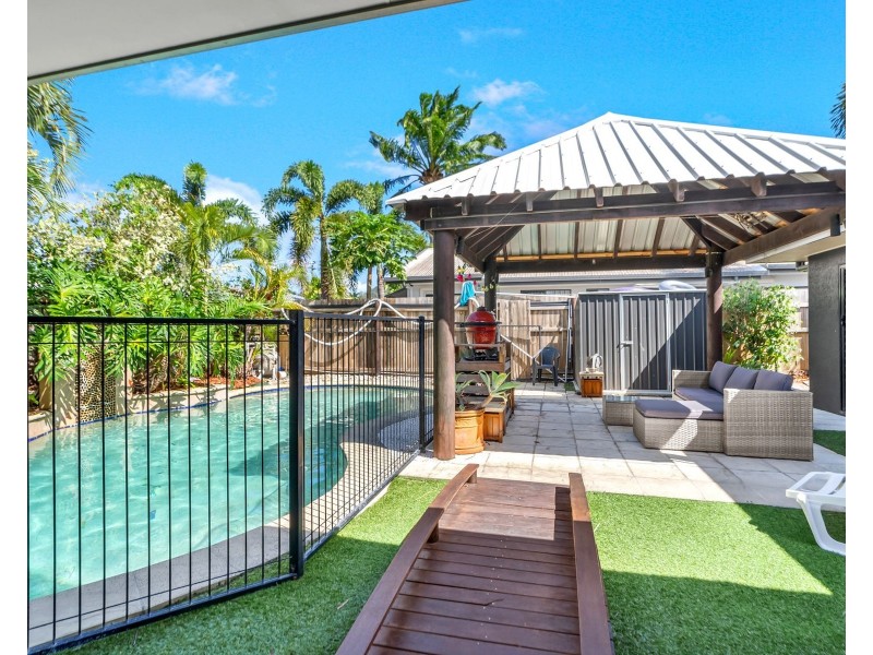 21 Narabeen Street, Kewarra Beach QLD 4879