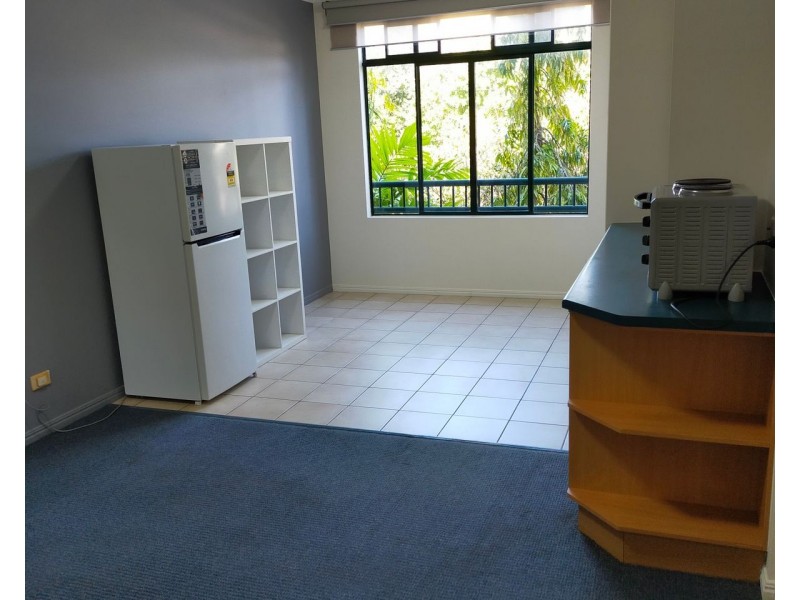 19B/186 McLeod Street, Cairns City QLD 4870