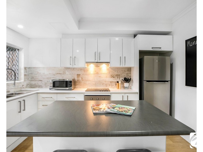 3/403 Draper Street, Parramatta Park QLD 4870