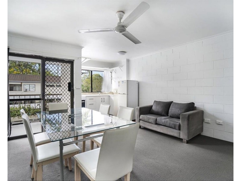 33/5-9 Fisk Street, Westcourt QLD 4870