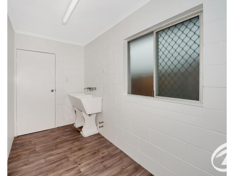 2/131 Aumuller Street, Bungalow QLD 4870