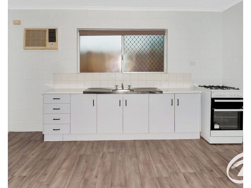 2/131 Aumuller Street, Bungalow QLD 4870