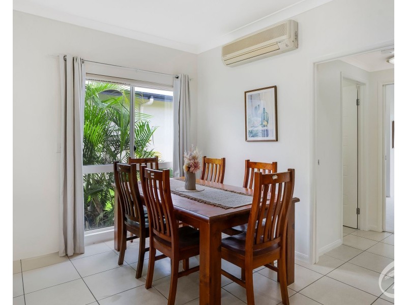 40/1-13 Ernest Street, Redlynch QLD 4870