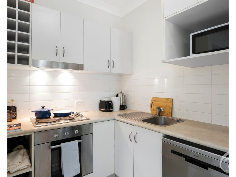 40/1-13 Ernest Street, Redlynch QLD 4870