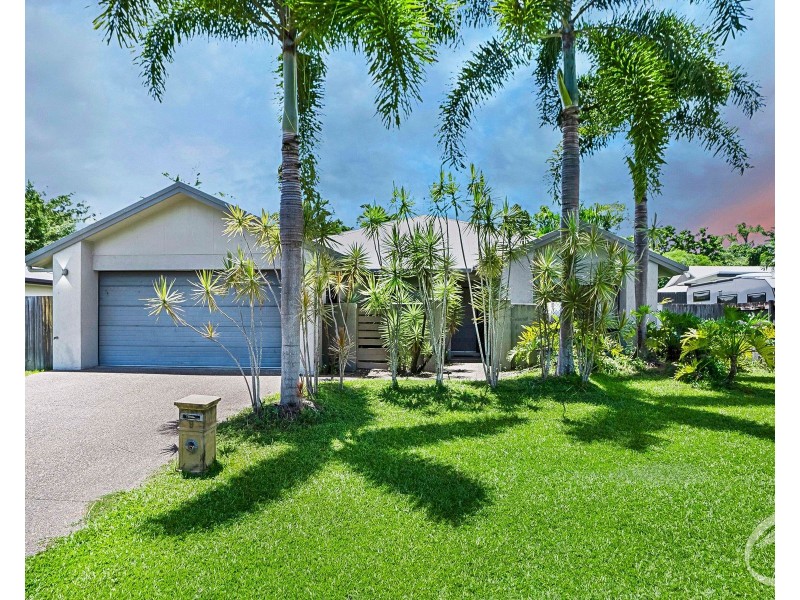 9 Petrie Close, Kewarra Beach QLD 4879