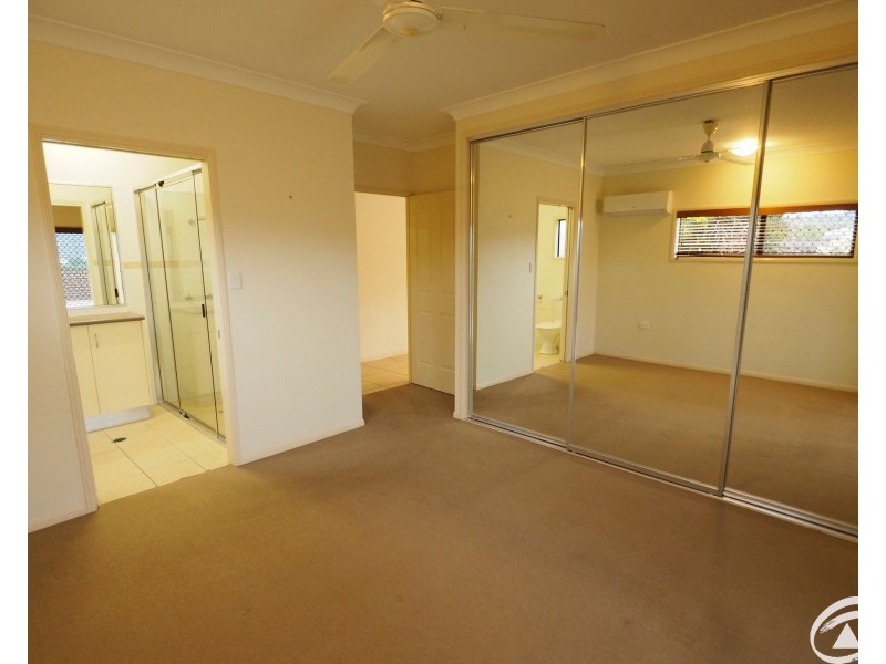 17 Findlay Street, Brinsmead QLD 4870