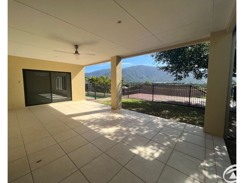 17 Findlay Street, Brinsmead QLD 4870