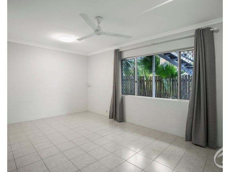 5/30 Charles Street, Cairns North QLD 4870