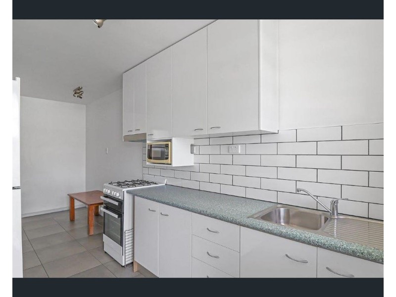 10/2 Kidston Street, Bungalow QLD 4870