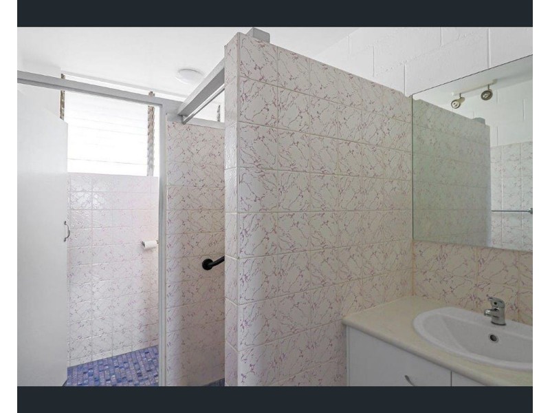 10/2 Kidston Street, Bungalow QLD 4870