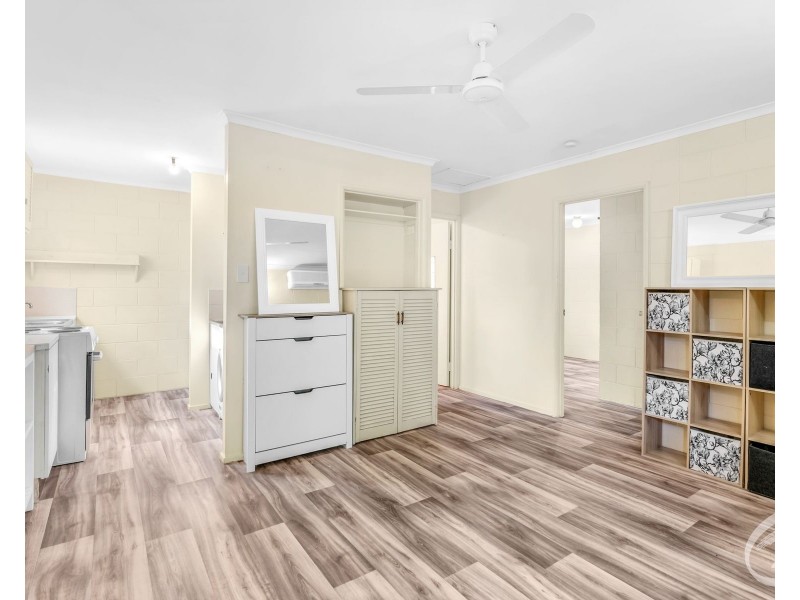 5/73-75 Toogood Road, Woree QLD 4868