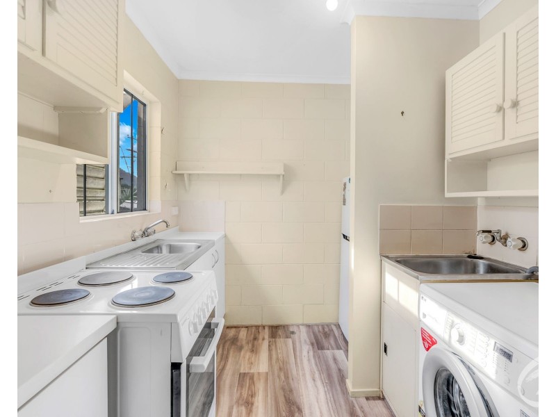 5/73-75 Toogood Road, Woree QLD 4868