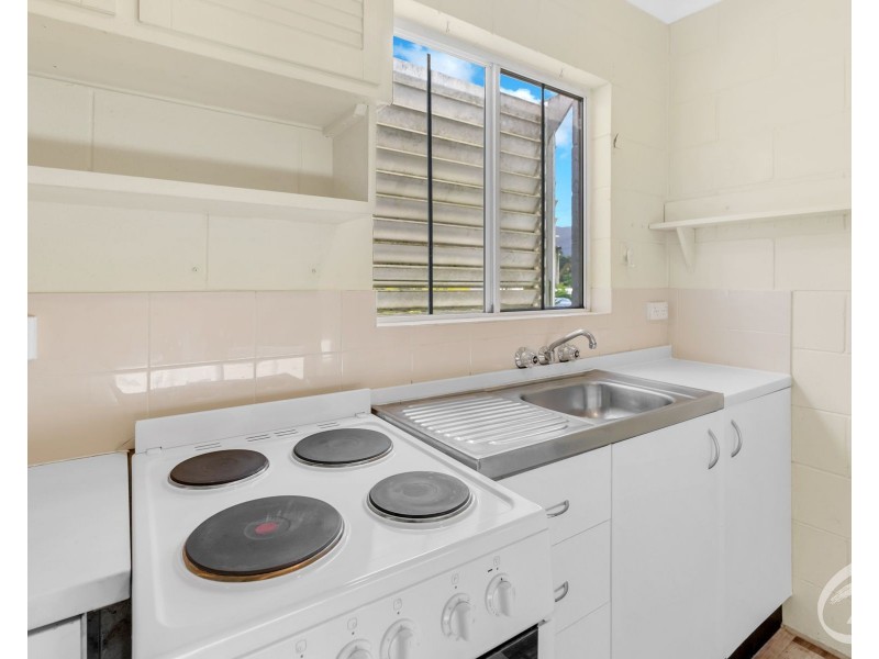 5/73-75 Toogood Road, Woree QLD 4868