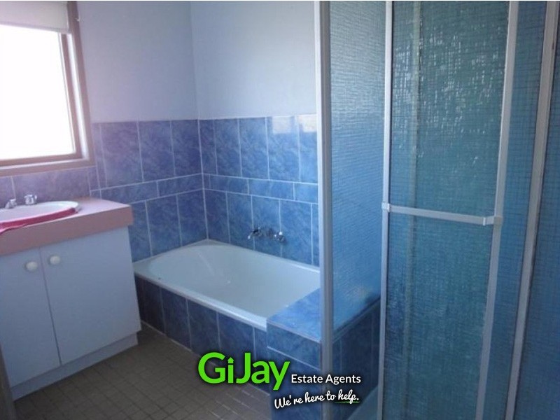 244 Chambers Flat Rd, Logan Reserve QLD 4133