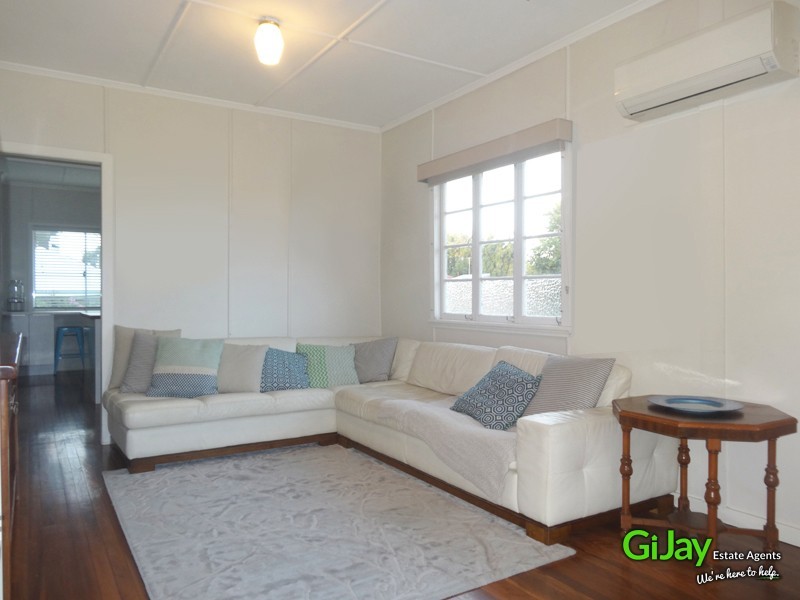 16 and 18 Perkins Street, Upper Mount Gravatt QLD 4122
