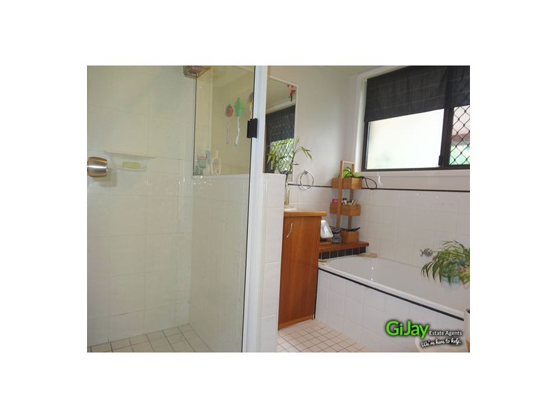 54 Dorset Drive, Rochedale South QLD 4123