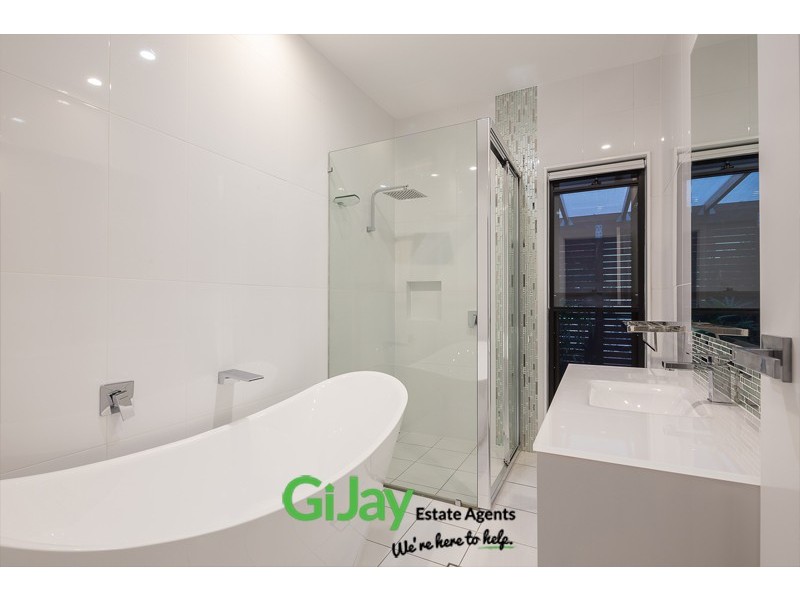 23 Derwent St, Upper Mount Gravatt QLD 4122